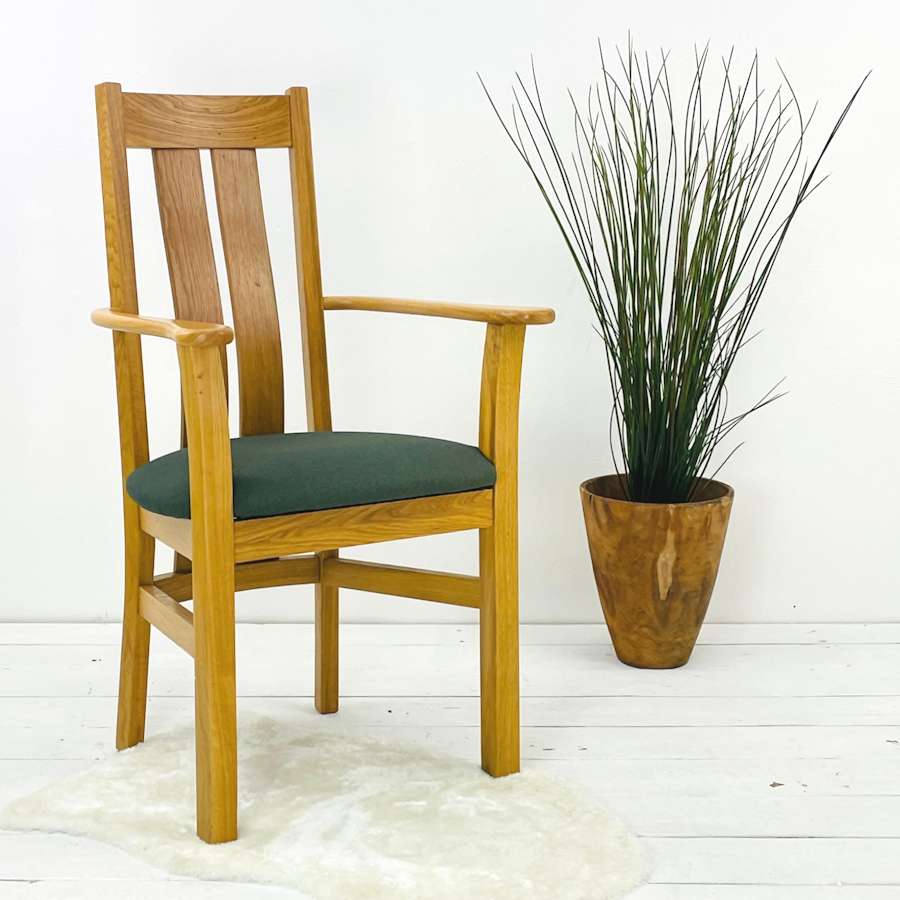 Bergen Carver Chair